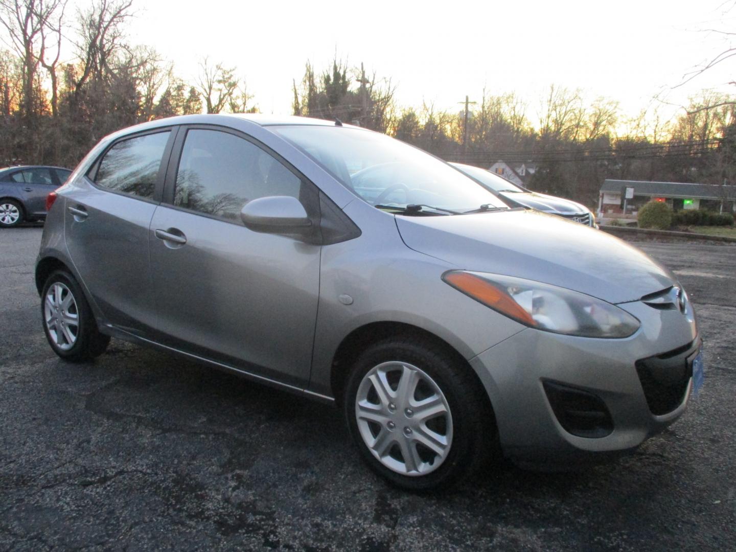 2012 SILVER Mazda MAZDA2 (JM1DE1KZ3C0) , AUTOMATIC transmission, located at 540a Delsea Drive, Sewell, NJ, 08080, (856) 589-6888, 39.752560, -75.111206 - Photo#9